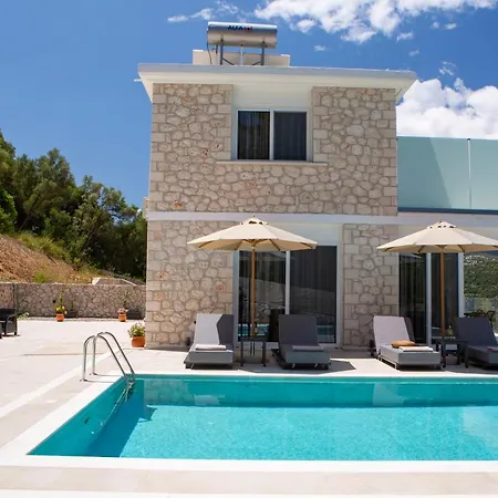 Majestic Villa